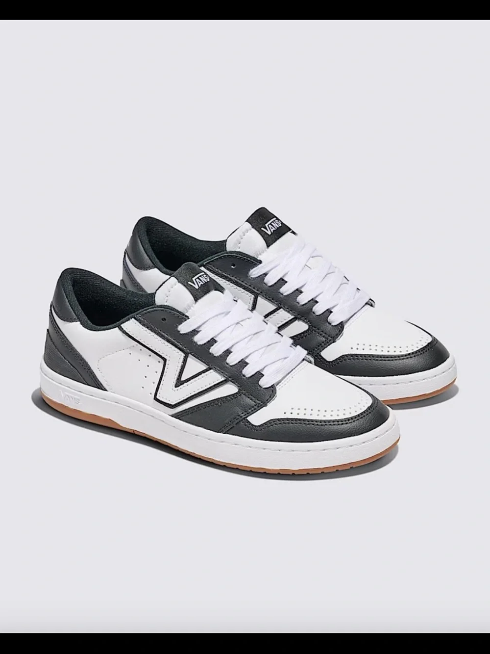 Vans Lowland 2.0 Black White Gum Sneakers Men 7.5 Women 9 New Box